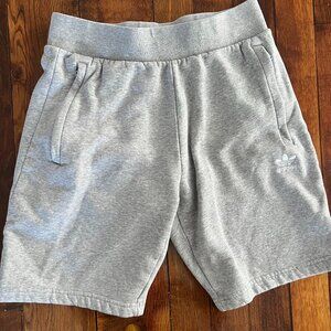 Boys Adidas Grey Athletic Shorts Size M, 11-12Y